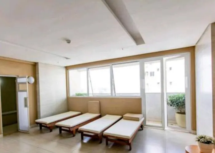 Flat - Brookfield Towers